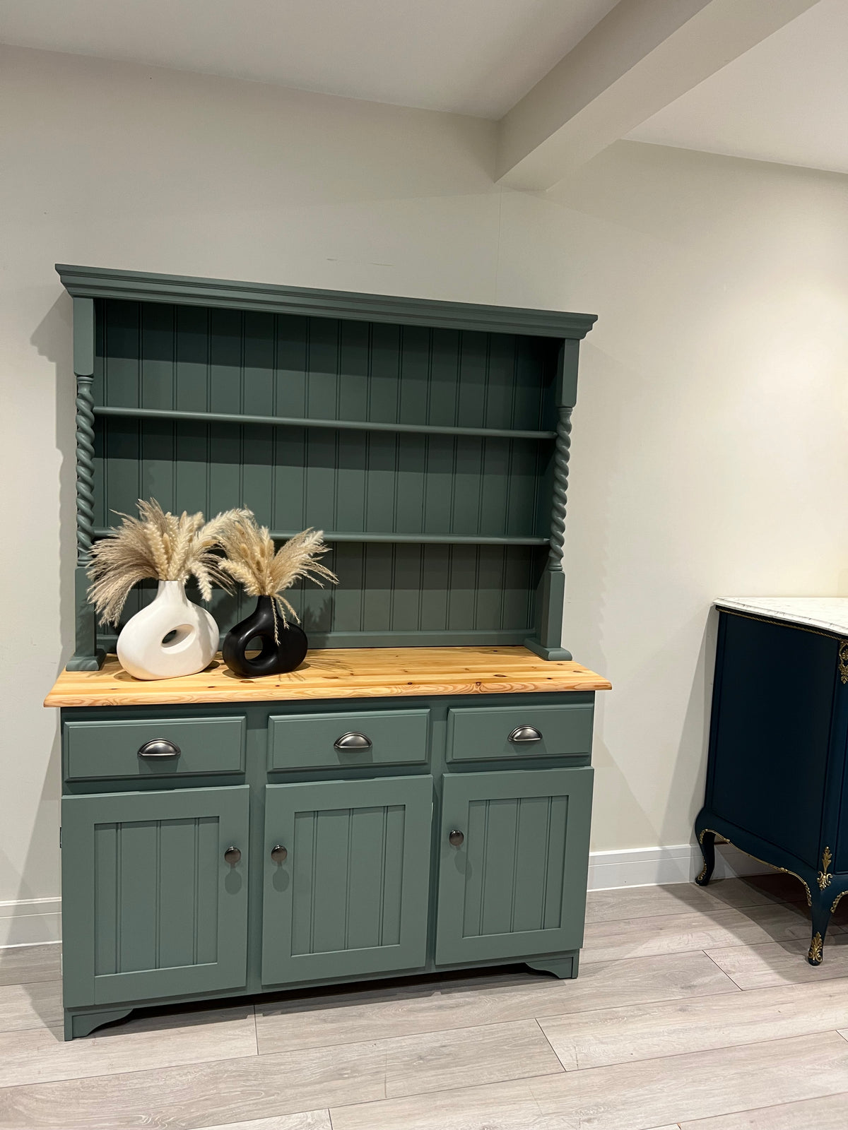 Dresser with barley twist detail