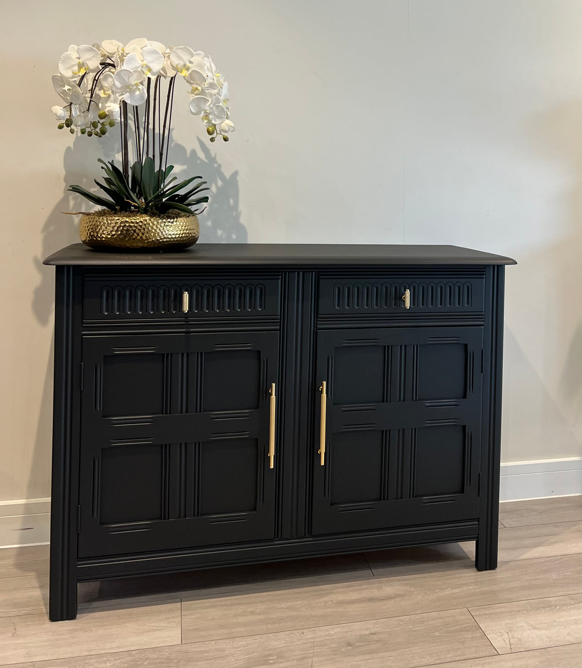 Sideboard – 3 Sizes Available | Bespoke Colour & Handle Options