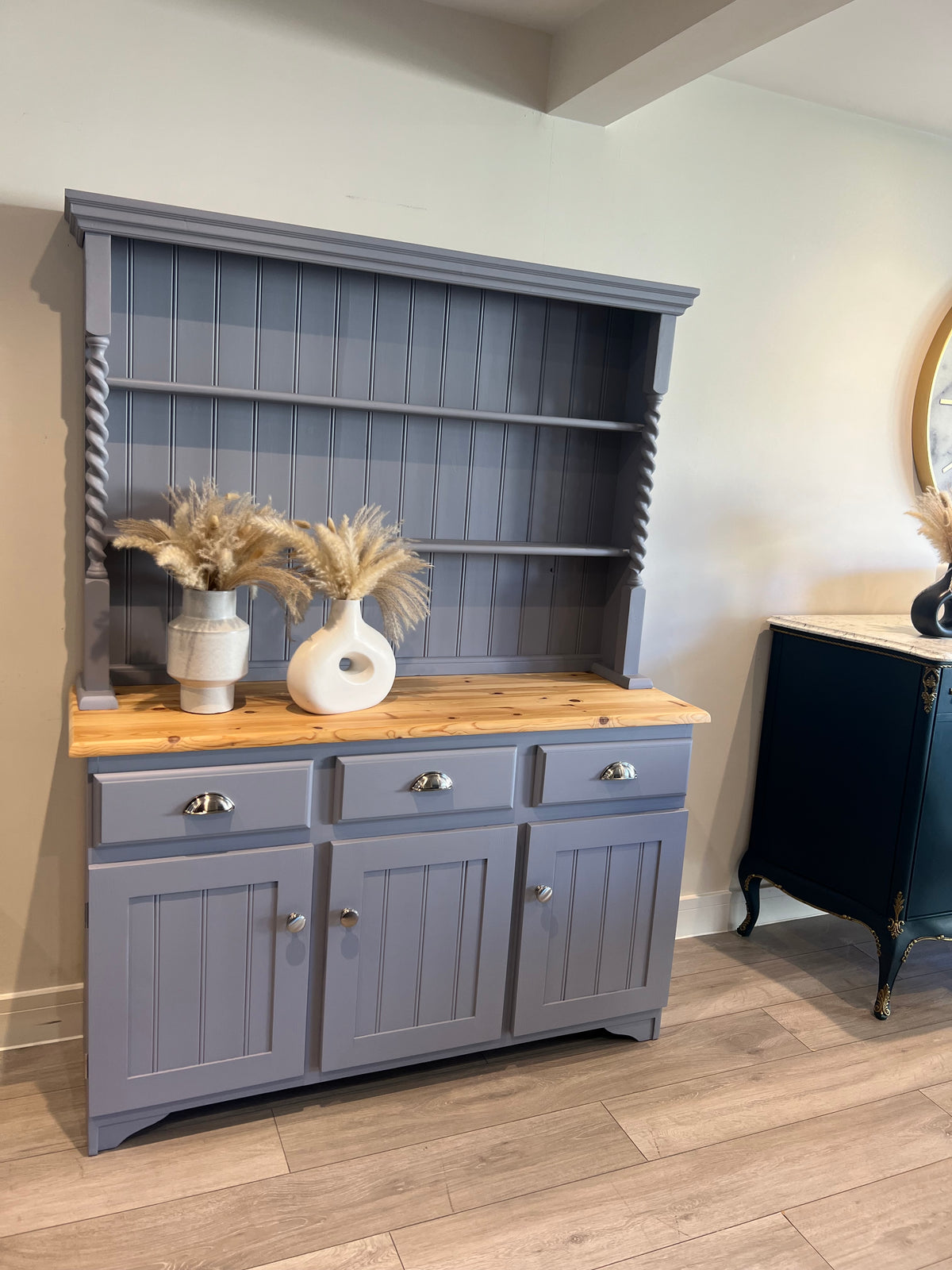 Dresser with barley twist detail