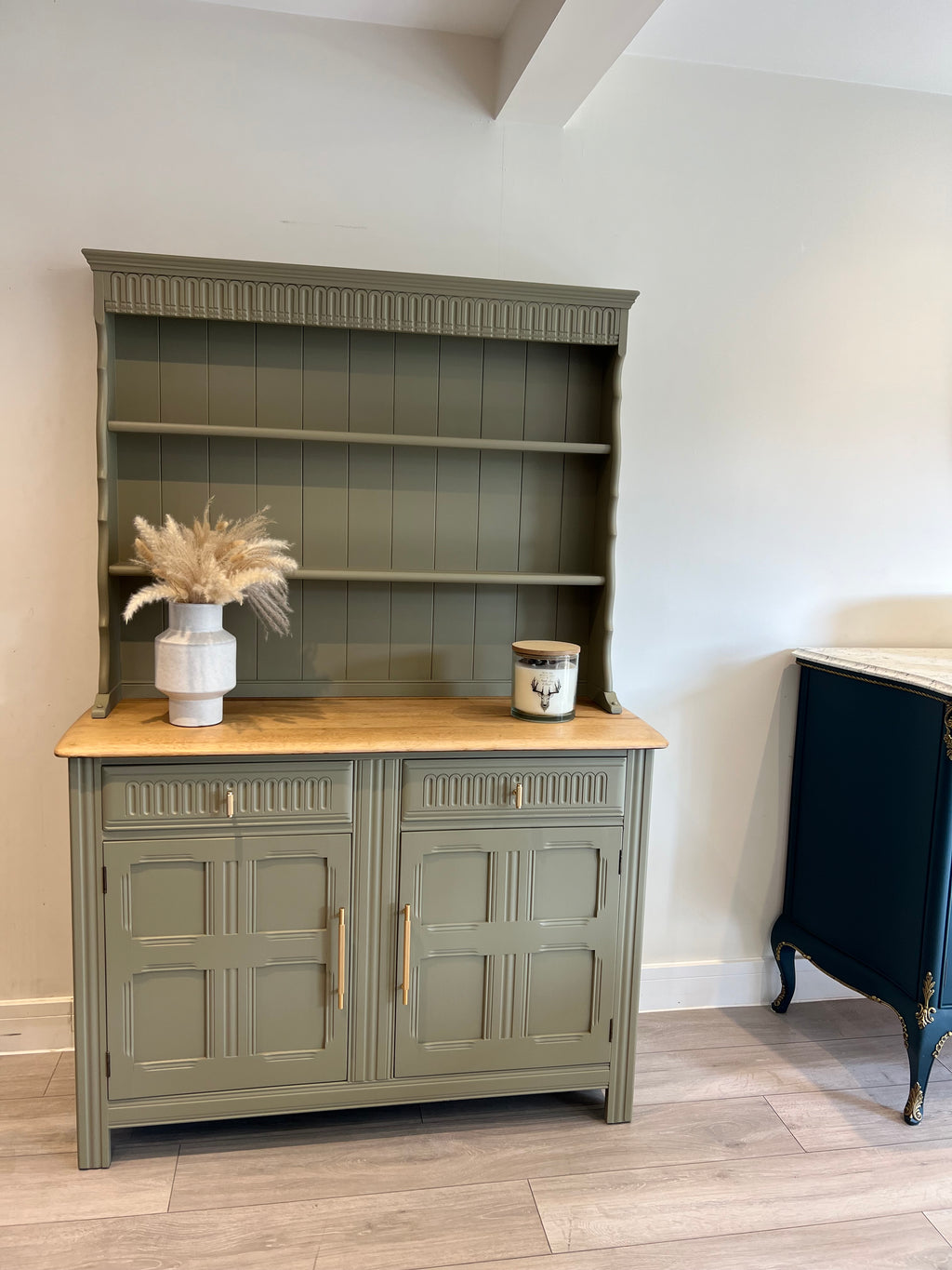 Dresser – 3 Sizes Available | Fully Bespoke Colour & Handle Options